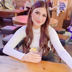 Meet your Posher, Sarah